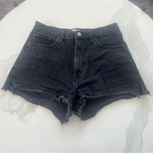 Abercrombie High Rise Mom Short - Size 27